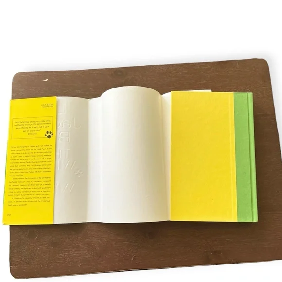 2 Books, The Cat Who Dropped A Bombshell and The Cat Who Had 60 Whiskers - Picture 14 of 16